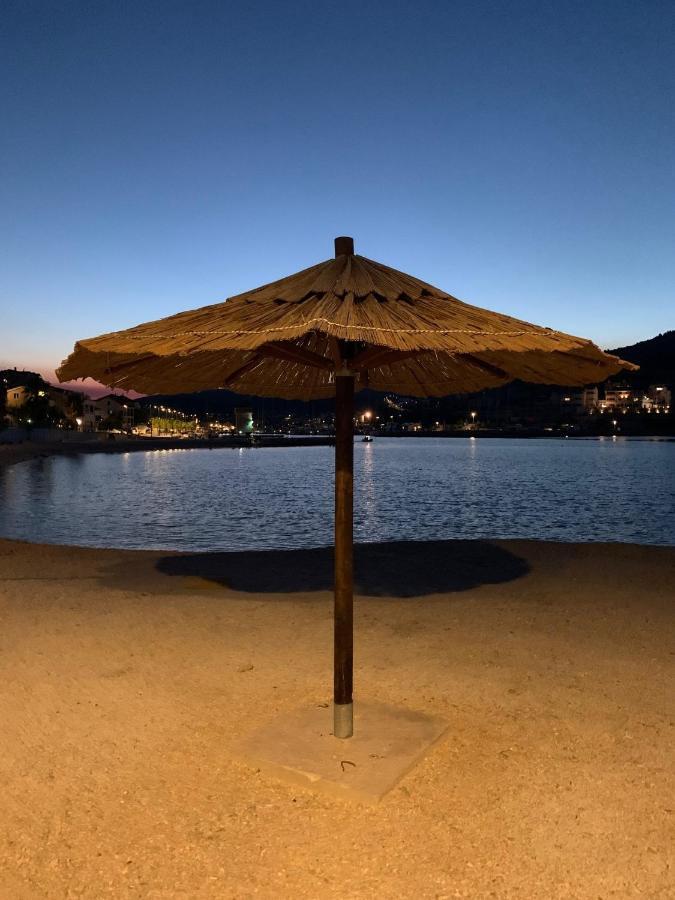 Villa Cruiser Marina Bagian luar foto